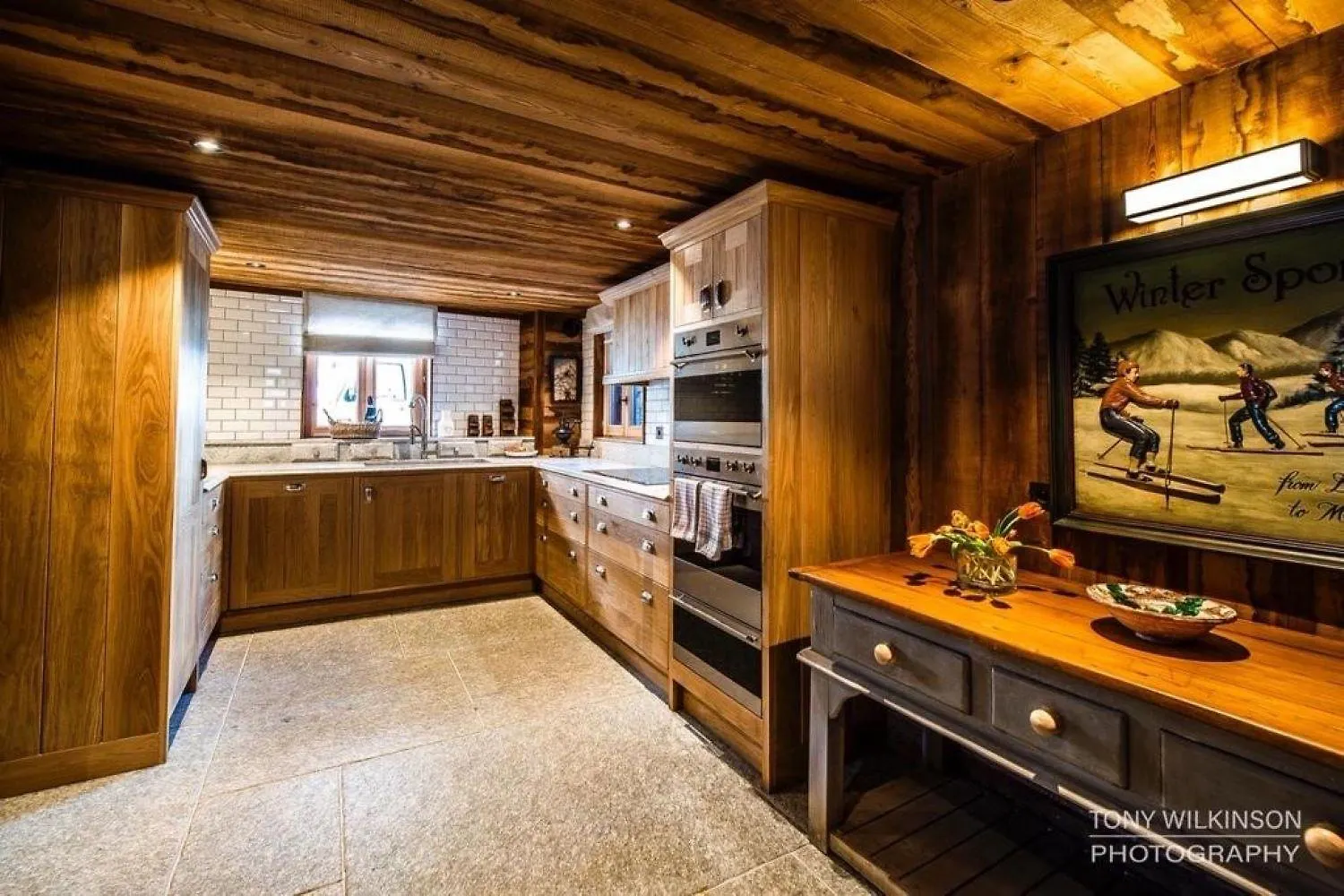 L'Illaz - 4 Bedrooms, Log Fire Val-d'Isere Apartment